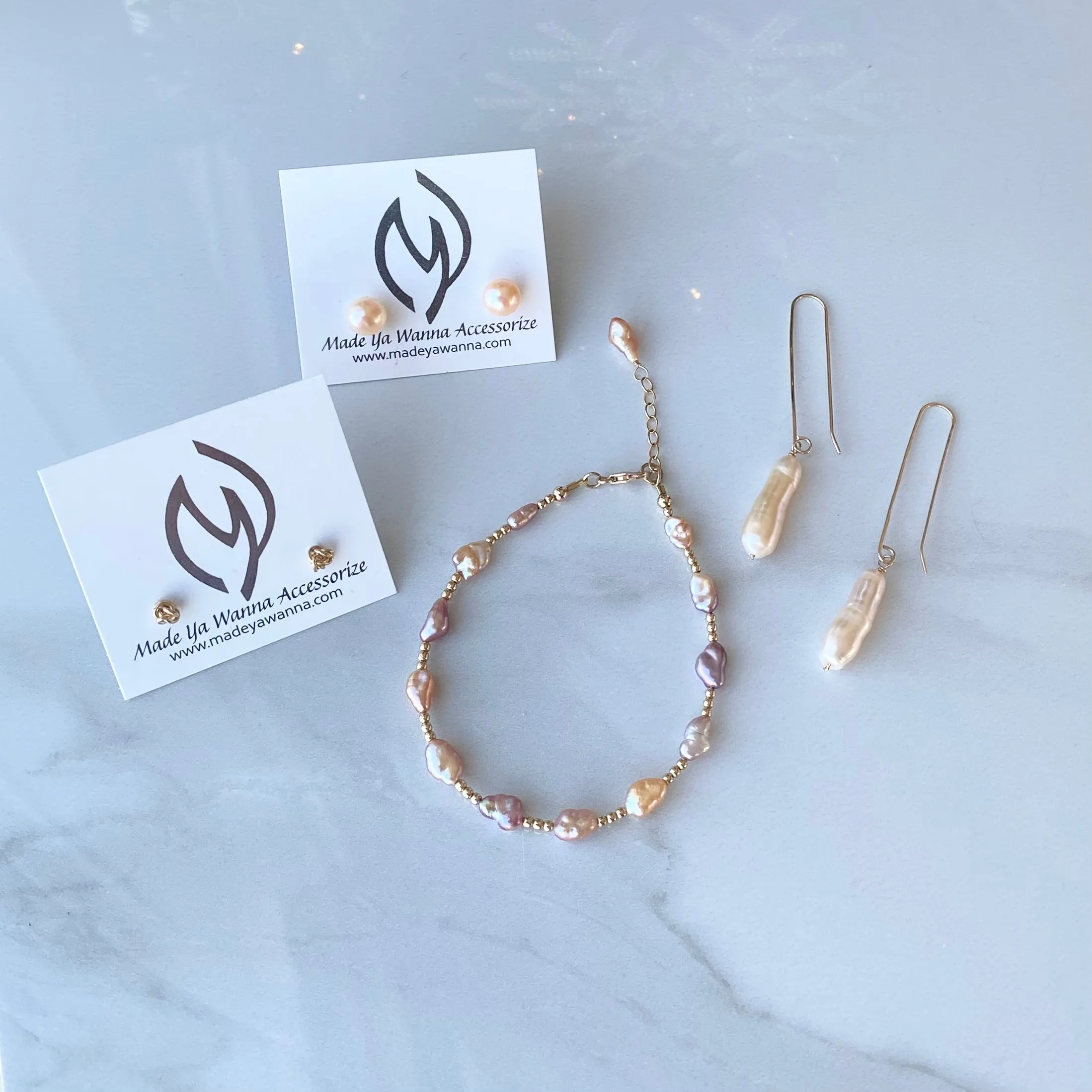 Blush Keshi Pearl and Gold Bracelet