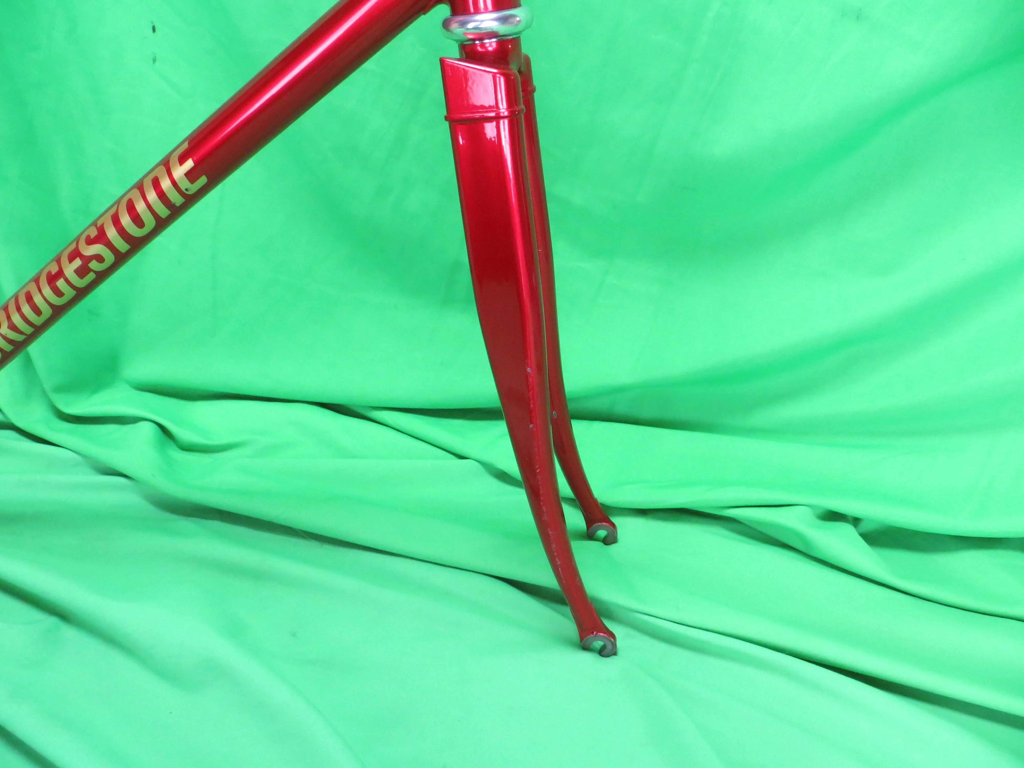 Bridgestone Columbus Max Fork // Candy Red Metallic // 54cm