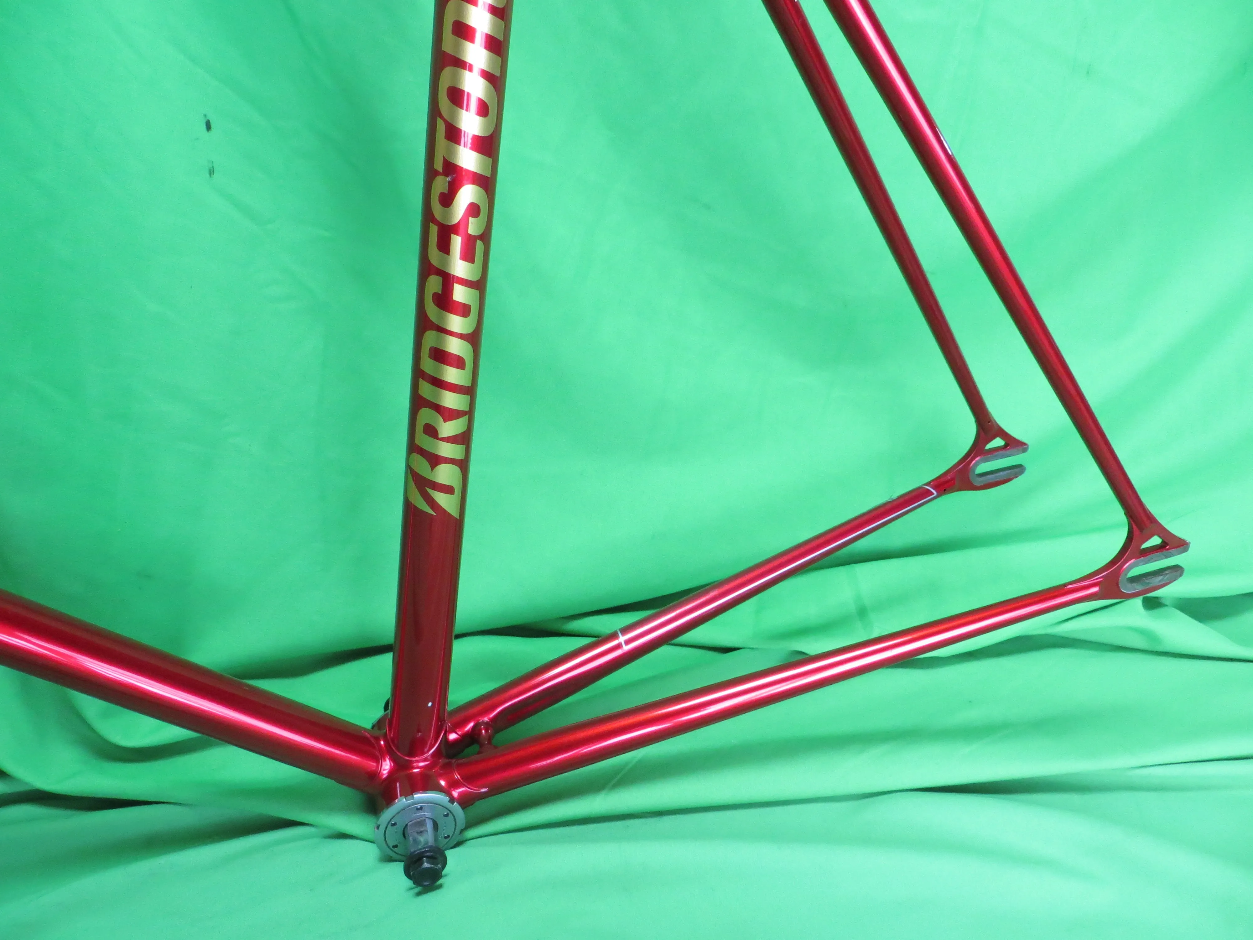 Bridgestone Columbus Max Fork // Candy Red Metallic // 54cm