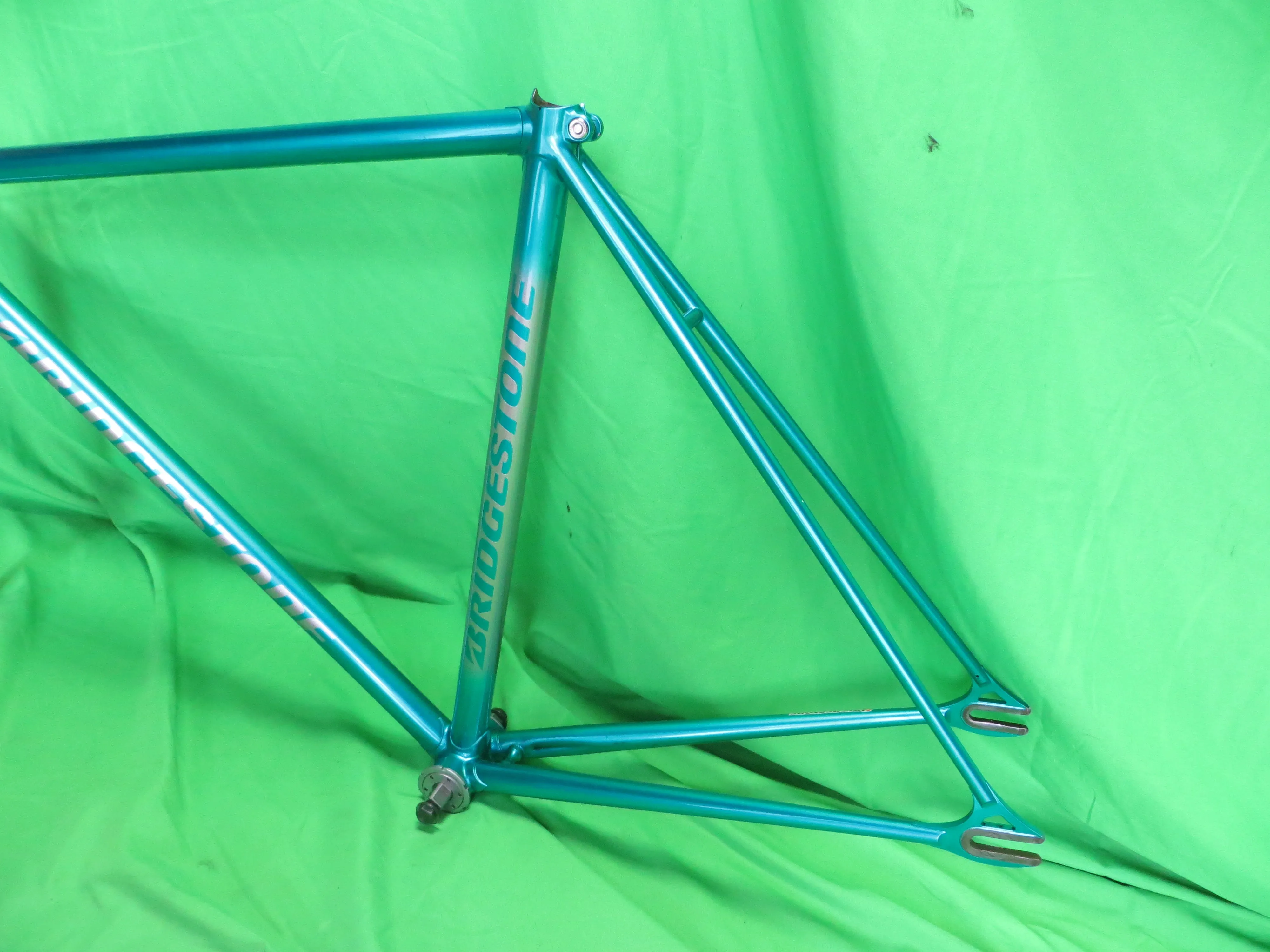 Bridgestone Columbus Max Fork // Light Blue Metallic / Silver Fade // 50.5cm