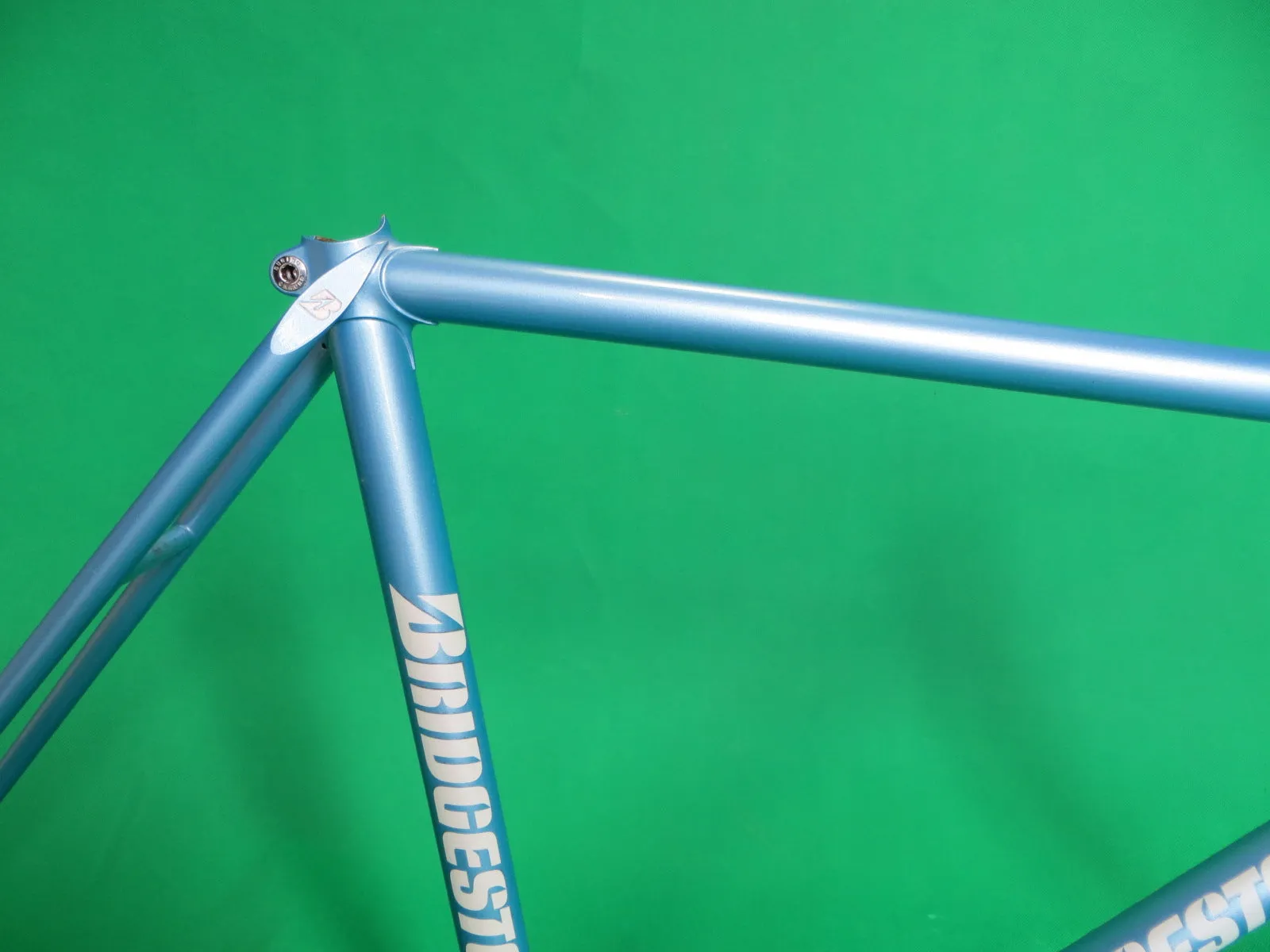 Bridgestone // Light Blue Metallic // 50cm