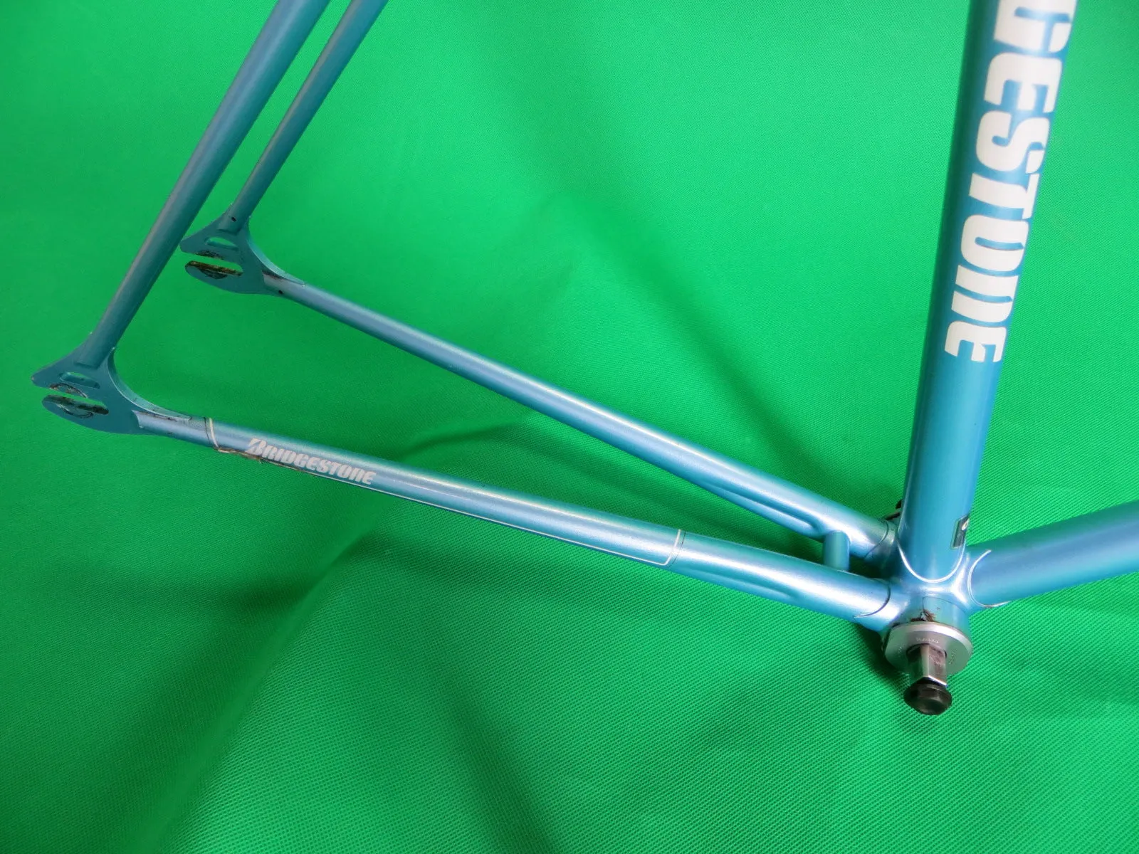 Bridgestone // Light Blue Metallic // 50cm