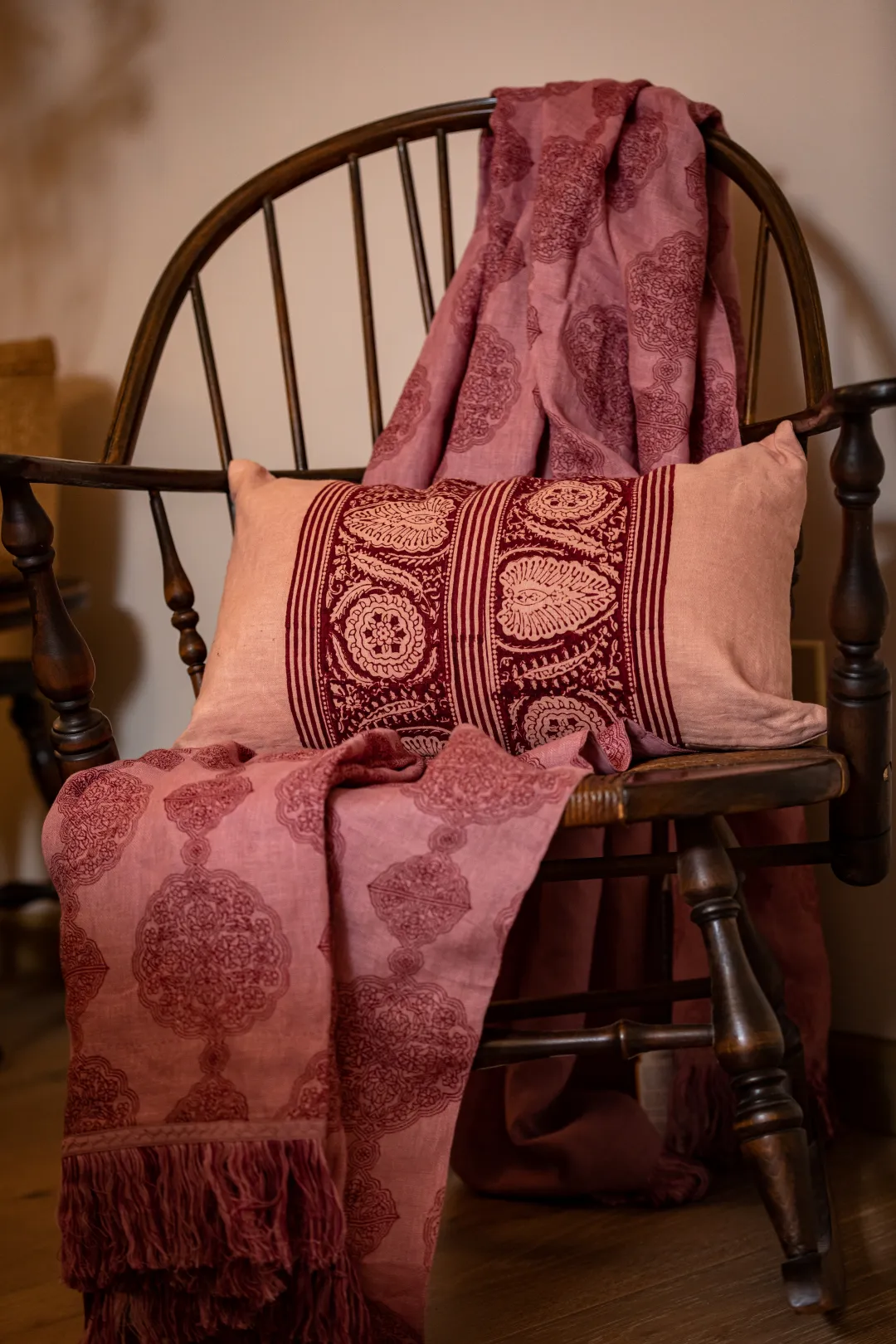 Istanbul Plum Decorative Pillow Cover