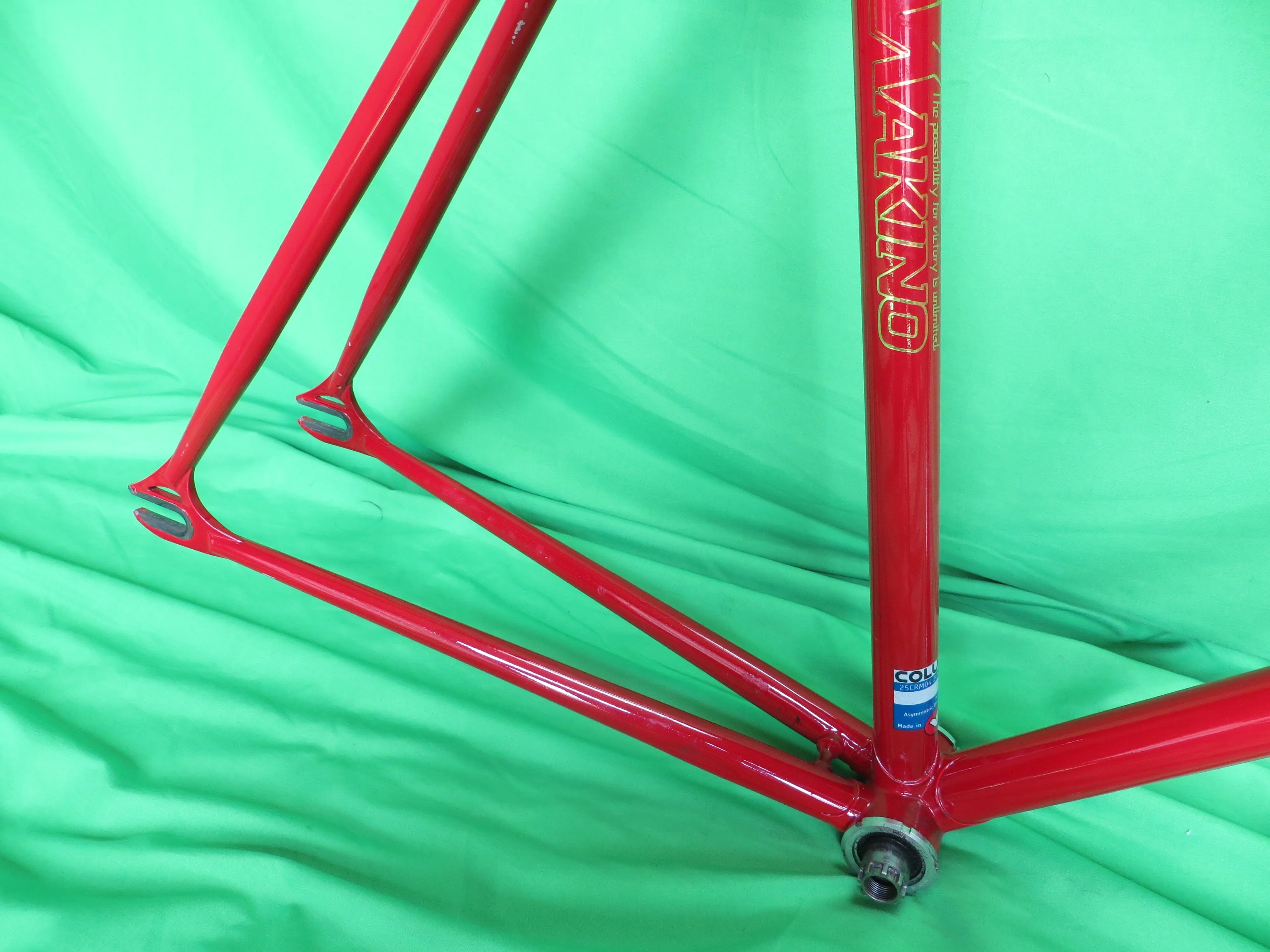 Makino Columbus Zona  // Red Metallic // 54cm
