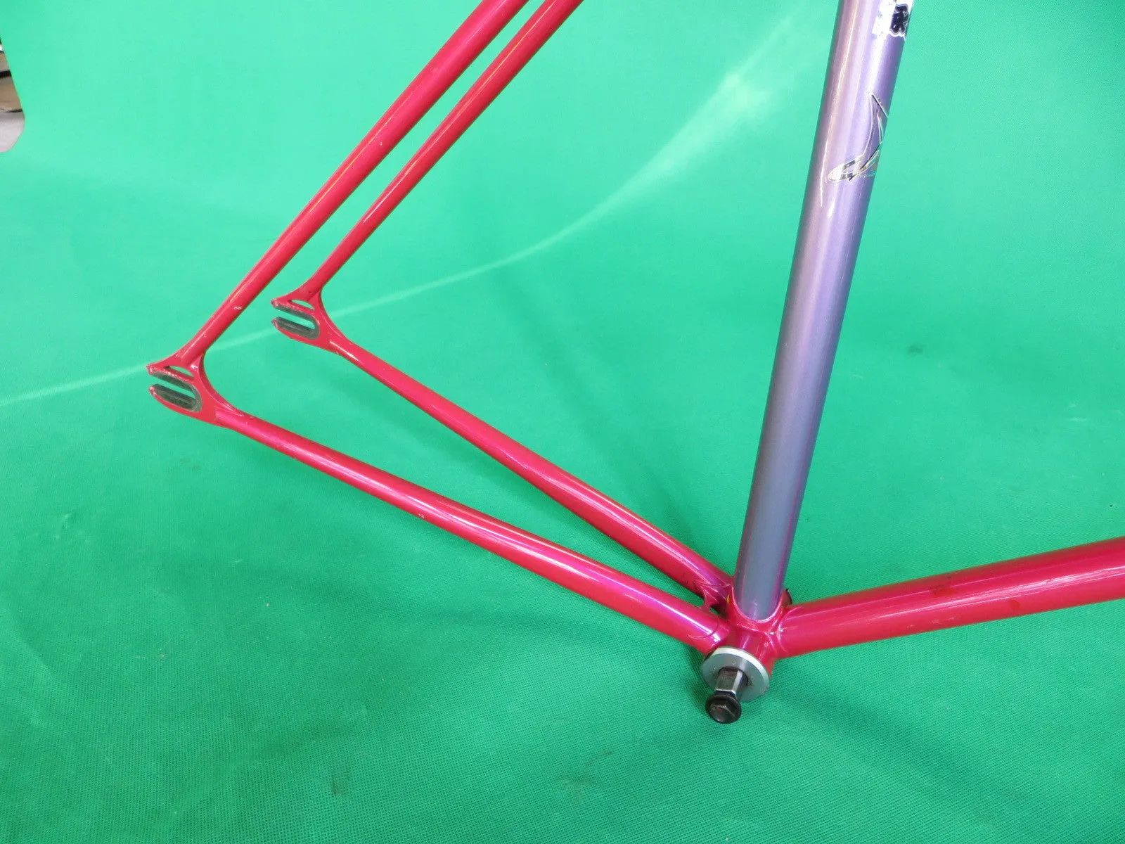 MAKINO // Pinkish-Red   Purple Two Tone 2012 // 51cm