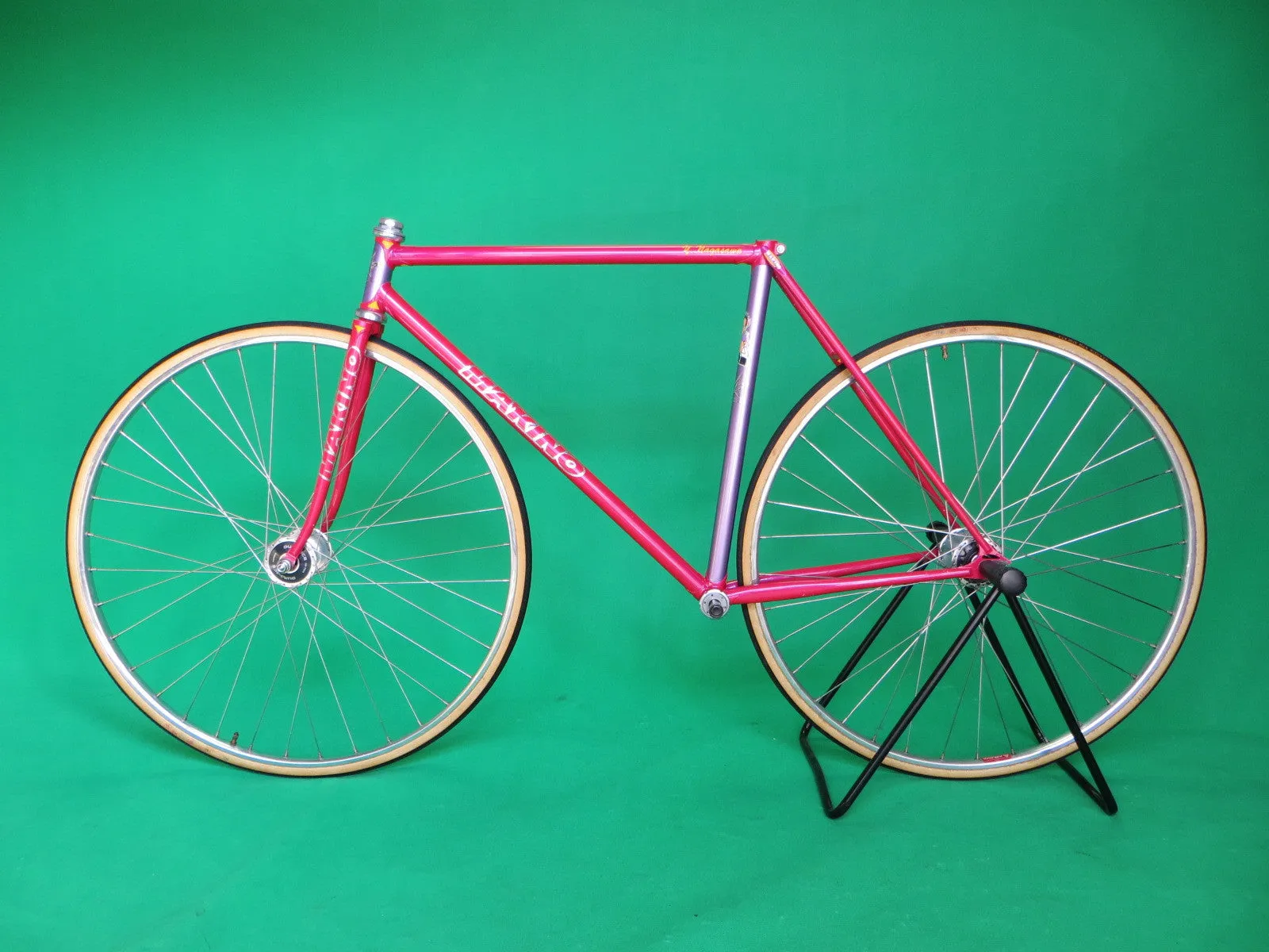 MAKINO // Pinkish-Red   Purple Two Tone 2012 // 51cm