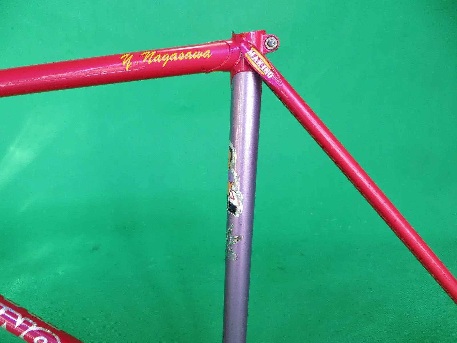 MAKINO // Pinkish-Red   Purple Two Tone 2012 // 51cm