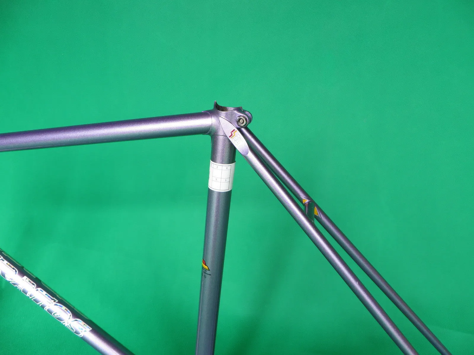 Stratos Light Purple Metallic (50.5cm)