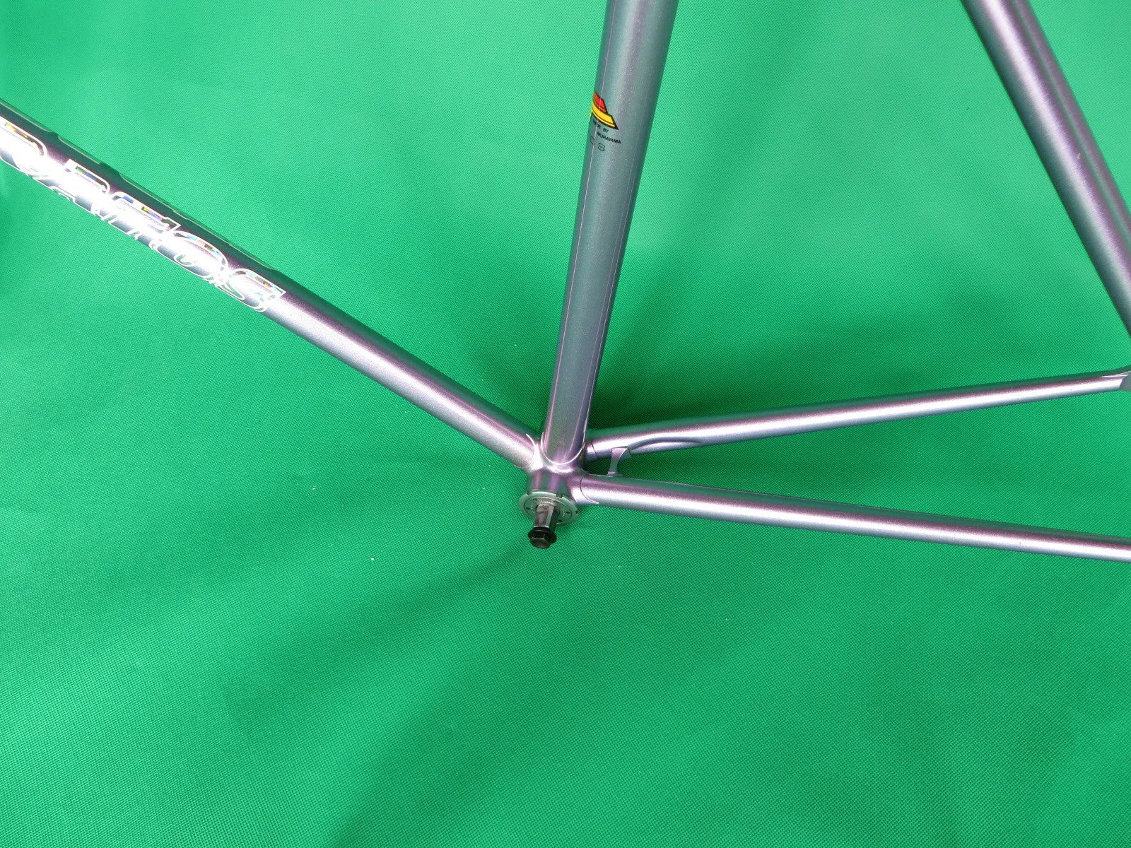 Stratos Light Purple Metallic (50.5cm)